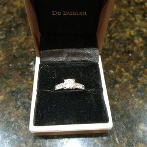 1.5 cttw NWOT White Sapphire Ring